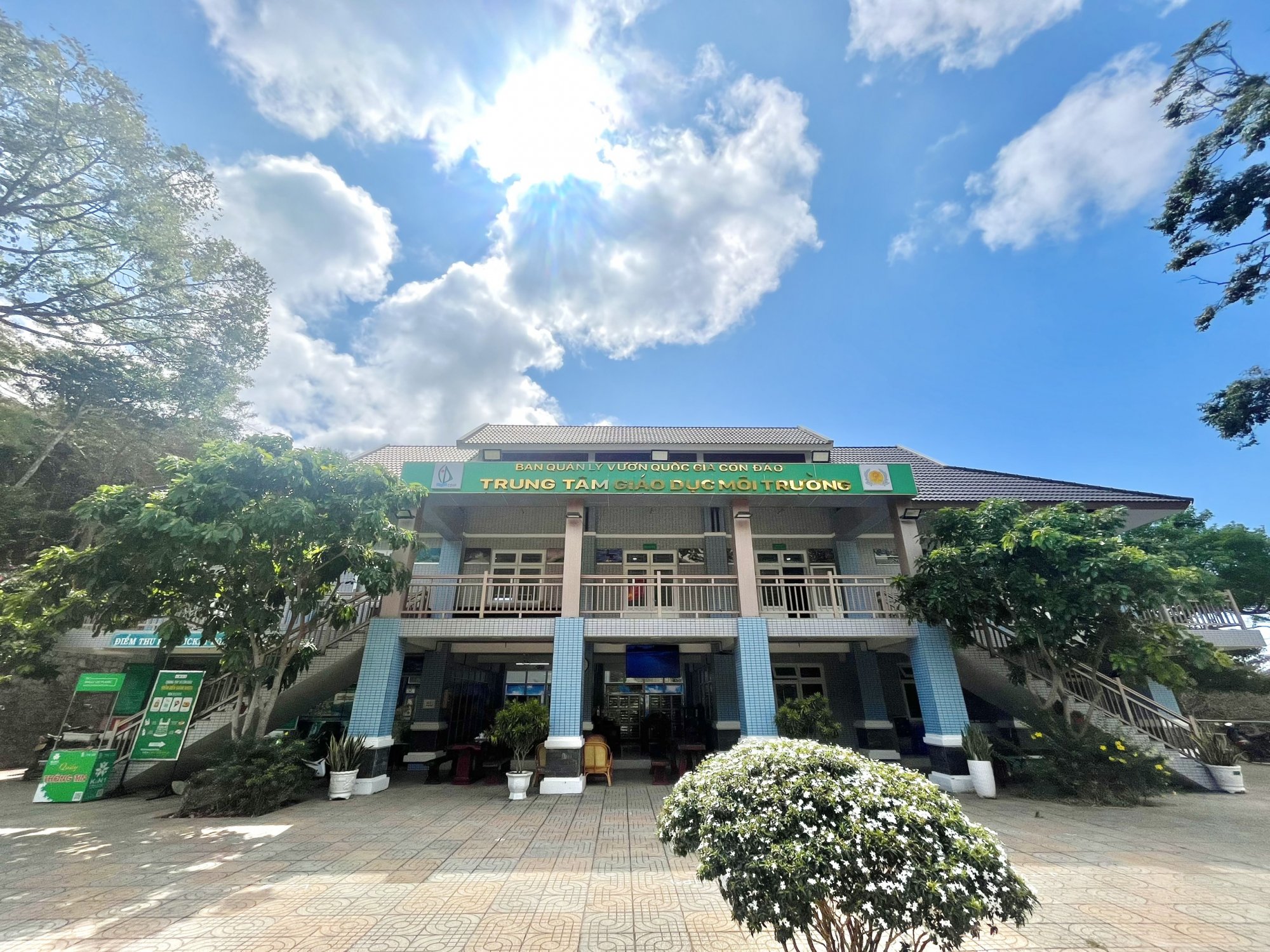 Phòng thu phí - Trung tâm Giáo dục môi trường Vườn quốc gia Côn Đảo